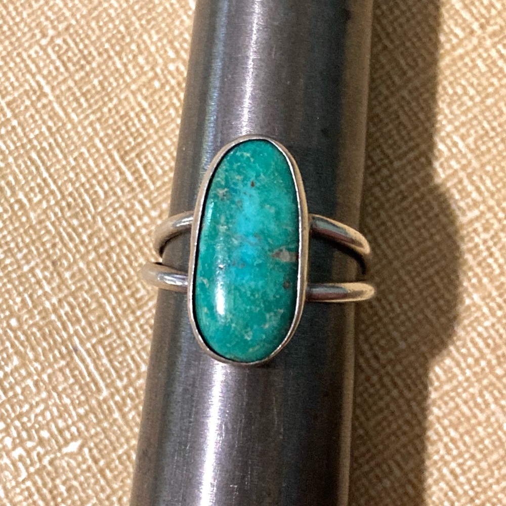 Vintage Oval Turquoise Sterling ring by Navajo artist Tommy Jackson size 8.25